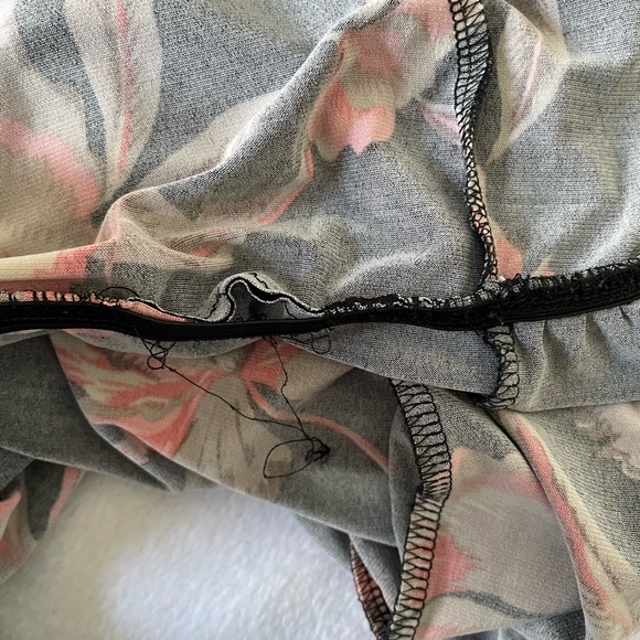 And Abigail floral print midi dress - Picture 8 of 8